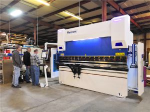 ਦੁਪਹਿਰ ਦੀ ਸੇਵਾ