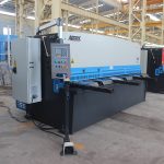 ਹਾਈਡ੍ਰੌਲਿਕ ਮੈਟਲ ਪਲੇਟ ਸਵਿੰਗ ਬੀਮ ਸ਼ੀਅਰਿੰਗ ਮਸ਼ੀਨ